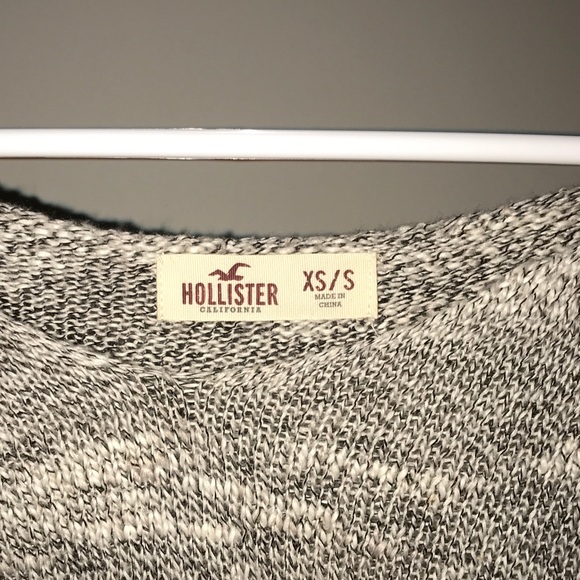 Hollister xs/s grey sweater - Picture 3 of 4